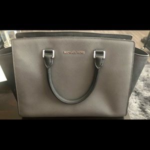 Michael Kors Top Zip Gray Satchel